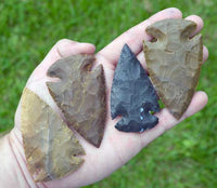 hand knapped stone spear point arrowheads
