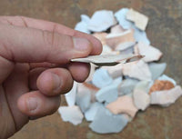 thickness view of stone thin flakes mix for flint knapping arrow points
