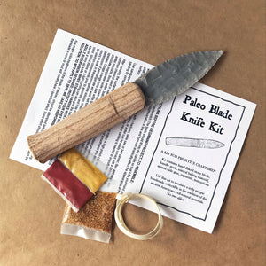 Stone bladed knife kit with paleo flintknapped blade and wood handle